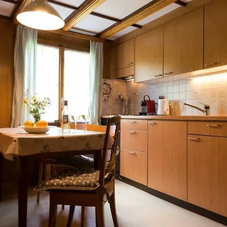 Burcher Haus 1- Og S-w